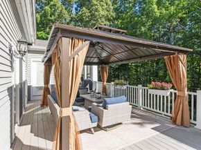 218 Stearns Rd, Marlborough MA 01752