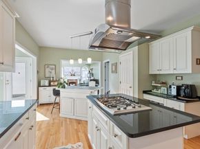 218 Stearns Rd, Marlborough MA 01752