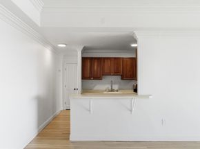 6 Whittier Place 17D, Boston MA 02114