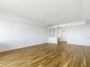 6 Whittier Place 17D, Boston MA 02114