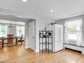 6 Fairview Ter, Woburn MA 01801