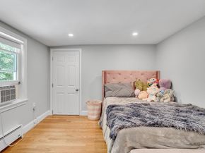 6 Fairview Ter, Woburn MA 01801