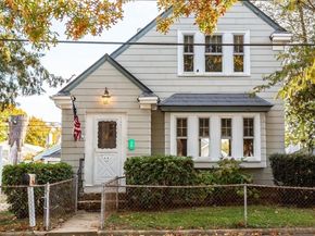 46 Linnea Ave, Brockton MA 02301