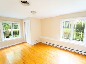 5 Albemarle Rd, Norwood MA 02062