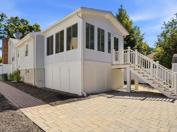 100 Westland Ave, Newton MA 02465