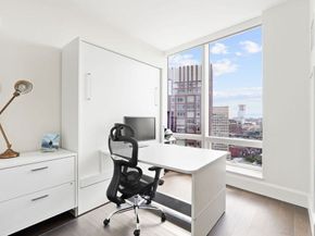 430 Stuart St 25H, Boston MA 02116