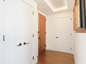 430 Stuart St 25H, Boston MA 02116