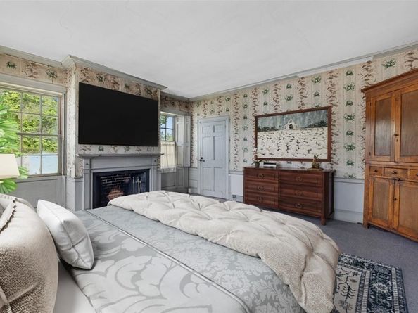 166 High Street, Danvers MA 01923