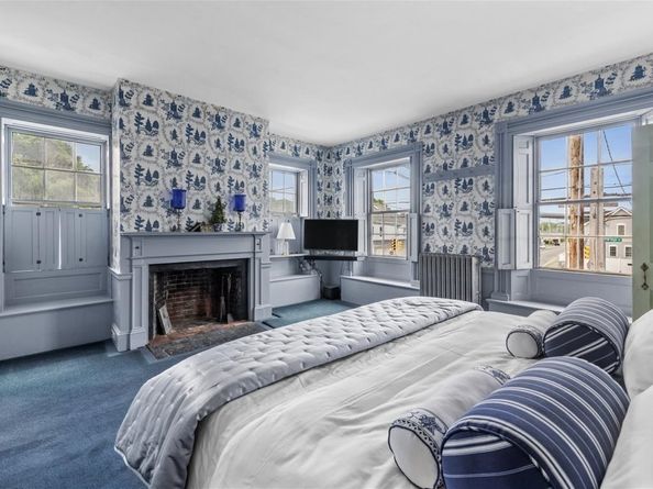 166 High Street, Danvers MA 01923