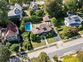 15 Lenox St., Worcester MA 01602