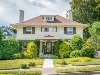 15 Lenox St.