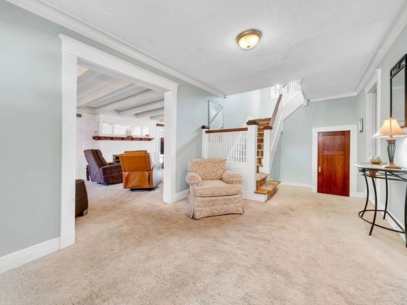 15 Lenox St., Worcester MA 01602