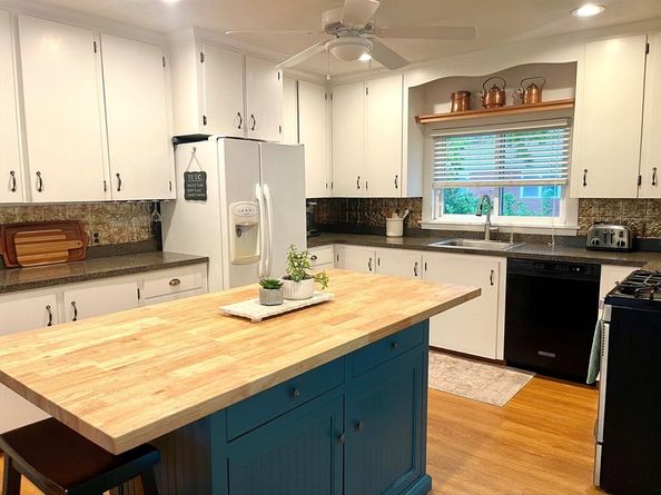 64 Edgewater Drive, Wareham MA 02571
