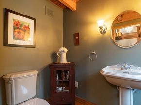 93 Birch Hill Rd, West Brookfield MA 01585