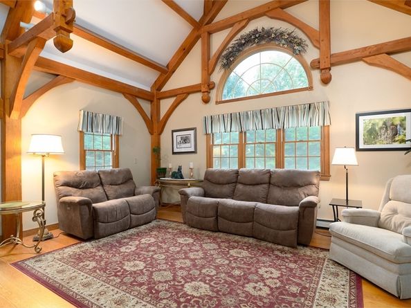 93 Birch Hill Rd, West Brookfield MA 01585