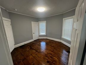 3 Mildred Ave, Worcester MA 01603