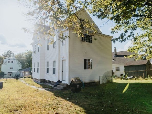 3 Mildred Ave, Worcester MA 01603