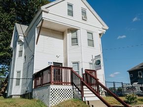 3 Mildred Ave, Worcester MA 01603