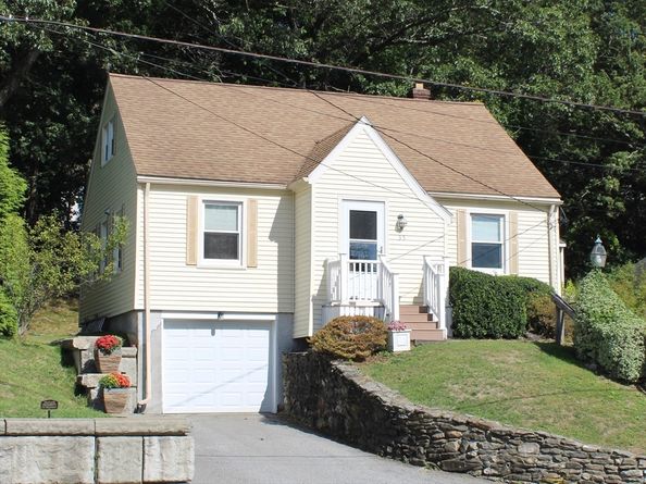 35 Pinehurst Ave, Auburn MA 01501
