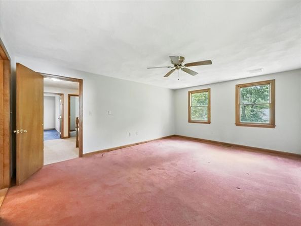 837 Livingston St, Tewksbury MA 01876