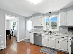 23 Murray Ave, Auburn MA 01501