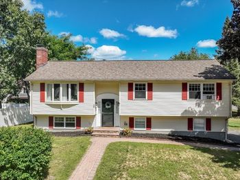 23 Murray Ave