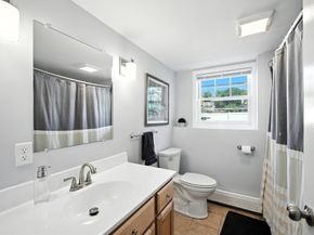 23 Murray Ave, Auburn MA 01501