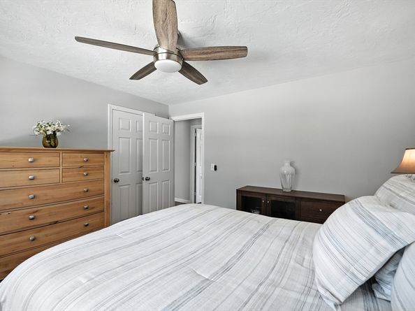 23 Murray Ave, Auburn MA 01501