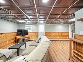 23 Murray Ave, Auburn MA 01501