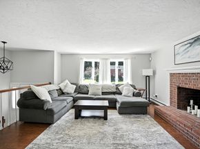 23 Murray Ave, Auburn MA 01501