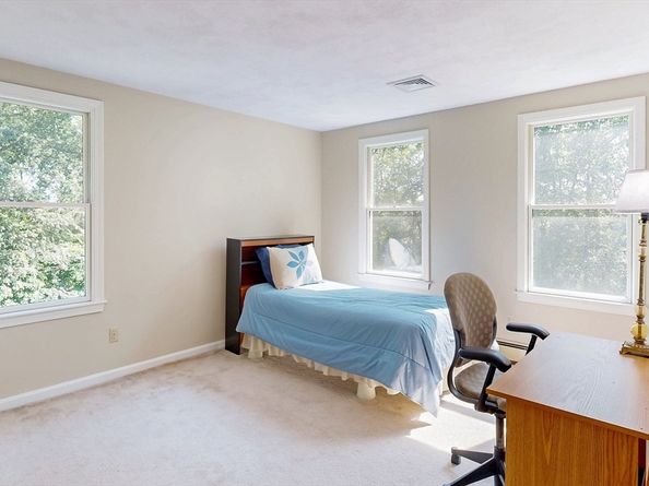 375 Central St, Milford MA 01757