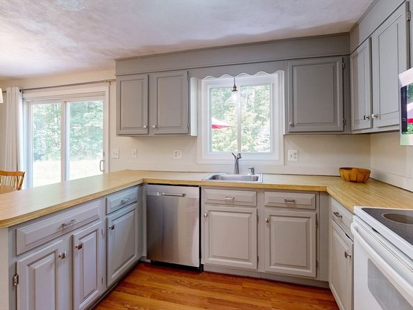 375 Central St, Milford MA 01757