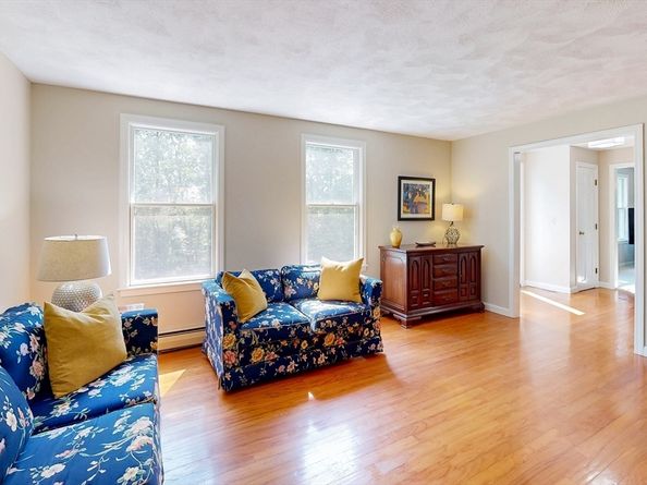 375 Central St, Milford MA 01757