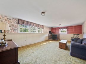 103 King Philip St, Weymouth MA 02190