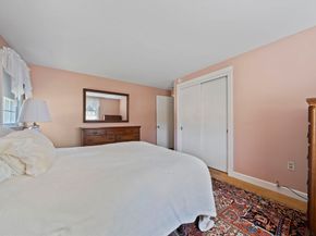 103 King Philip St, Weymouth MA 02190