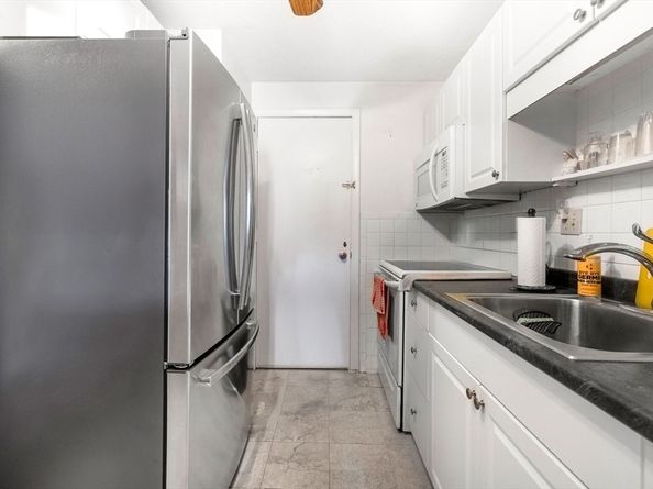 200 Governors Dr 39, Winthrop MA 02152