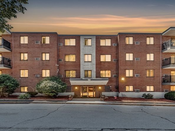 200 Governors Dr 39, Winthrop MA 02152