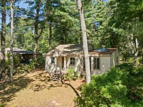 44 Lake Shore Dr, Middleboro MA 02346