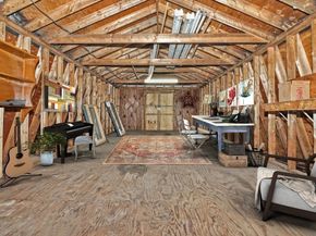 64 Millbury Ave, Millbury MA 01527