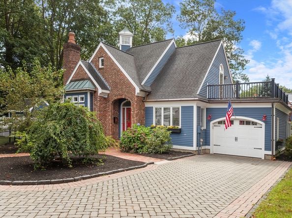 43 Ferry Rd, Newburyport MA 01950