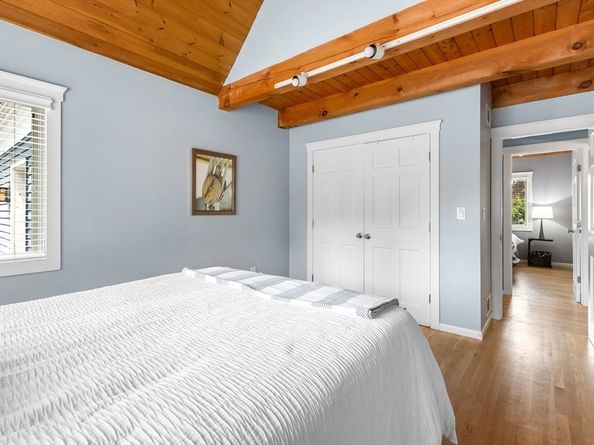 43 Ferry Rd, Newburyport MA 01950