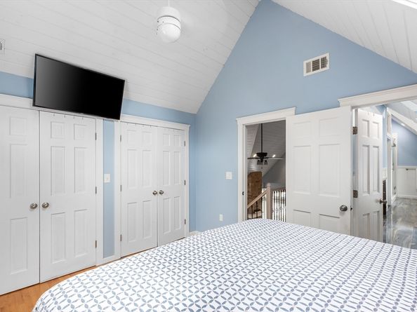 43 Ferry Rd, Newburyport MA 01950