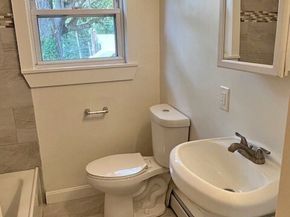 77 Vezina St, Leominster MA 01453