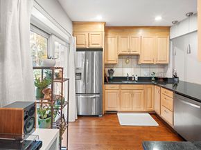 99 Cottage St B, Boston MA 02128