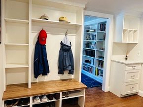 113 Farnum Rd, Waltham MA 02453