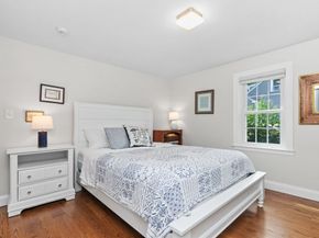 113 Farnum Rd, Waltham MA 02453
