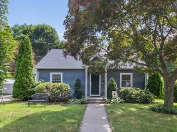 113 Farnum Rd