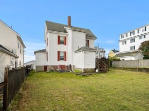 1 Alpine Ct, Gloucester MA 01930