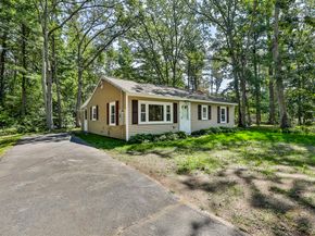 122 Marshall, Tewksbury MA 01876