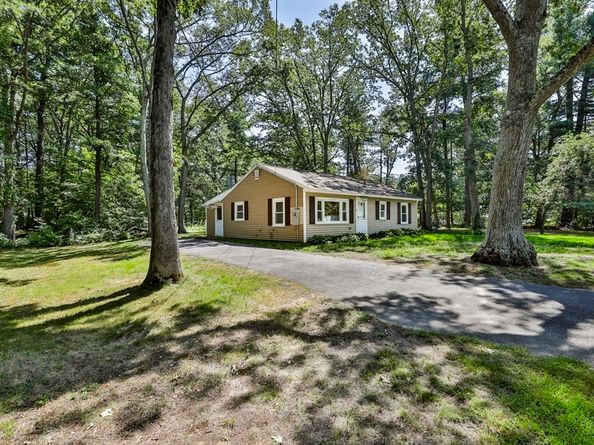 122 Marshall, Tewksbury MA 01876
